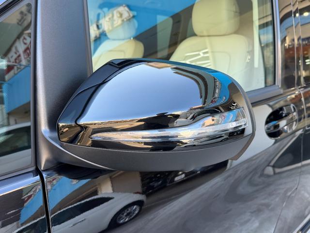 Ｖクラス Ｖ２２０ｄ　アバンギャルド　ＡＭＧラインパッケージ　１オーナー　禁煙車　ベージュ革　デジタルインナーミラー　純正ナビ　ＴＶ　３６０°カメラ　ドラレコ　レーダーセーフティ　電動リアゲート　両側電動スライドドア　電動シート　シートヒーター　ＬＥＤライト（11枚目）