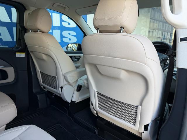 Ｖクラス Ｖ２２０ｄ　アバンギャルド　ＡＭＧラインパッケージ　１オーナー　禁煙車　ベージュ革　デジタルインナーミラー　純正ナビ　ＴＶ　３６０°カメラ　ドラレコ　レーダーセーフティ　電動リアゲート　両側電動スライドドア　電動シート　シートヒーター　ＬＥＤライト（27枚目）