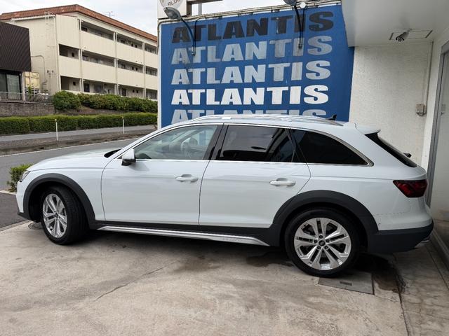 A4オールロードクワトロ ベースグレード 1オーナー 禁煙車 黒レザー 純正ナビ TV サラウンドビューカメラ バーチャルコックピット ACC サイドアシスト 電動リアゲート 純正AW(4枚目)