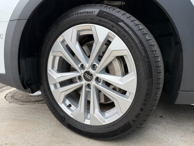 A4オールロードクワトロ ベースグレード 1オーナー 禁煙車 黒レザー 純正ナビ TV サラウンドビューカメラ バーチャルコックピット ACC サイドアシスト 電動リアゲート 純正AW(6枚目)