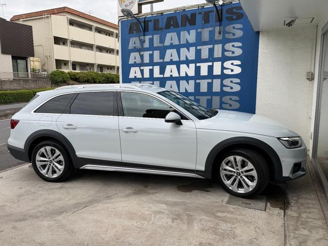 A4オールロードクワトロ ベースグレード 1オーナー 禁煙車 黒レザー 純正ナビ TV サラウンドビューカメラ バーチャルコックピット ACC サイドアシスト 電動リアゲート 純正AW(14枚目)