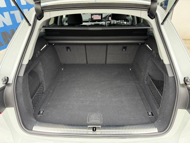 A4オールロードクワトロ ベースグレード 1オーナー 禁煙車 黒レザー 純正ナビ TV サラウンドビューカメラ バーチャルコックピット ACC サイドアシスト 電動リアゲート 純正AW(21枚目)
