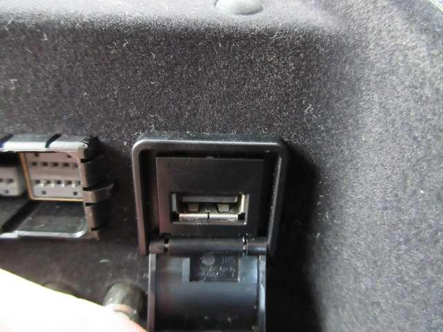 フェアレディZ ニスモ 純正HDDナビ+バックカメラ+ETC+BOSEサウンドシステム+RECAROシート+キセノンライト+専用19インチアルミ+NISMOマルチファンクションミラー!ドラレコの取付承っております。(9枚目)