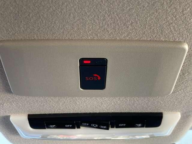 オーラ G レザーエディション コネクトナビ+アラウンドビュ-+ETC2.0+プロパイロット+ドラレコ+BOSEサウンド+シートヒーター+ハンドルヒーター+エマブレ+踏み間違い防止+LEDライト+17インチアルミ!試乗車アップ!(9枚目)