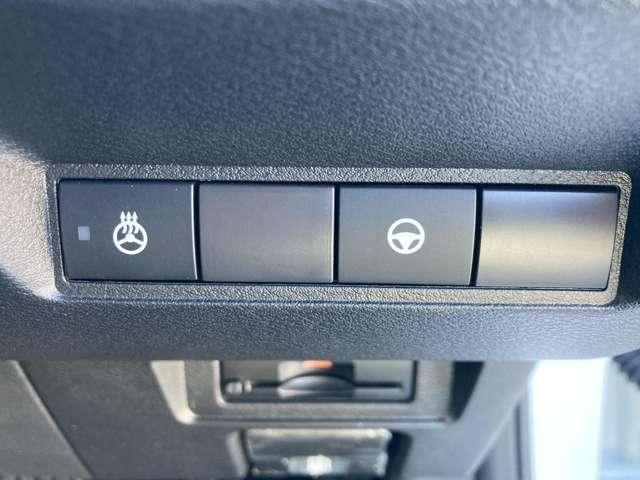 オーラ G レザーエディション コネクトナビ+アラウンドビュ-+ETC2.0+プロパイロット+ドラレコ+BOSEサウンド+シートヒーター+ハンドルヒーター+エマブレ+踏み間違い防止+LEDライト+17インチアルミ!試乗車アップ!(16枚目)