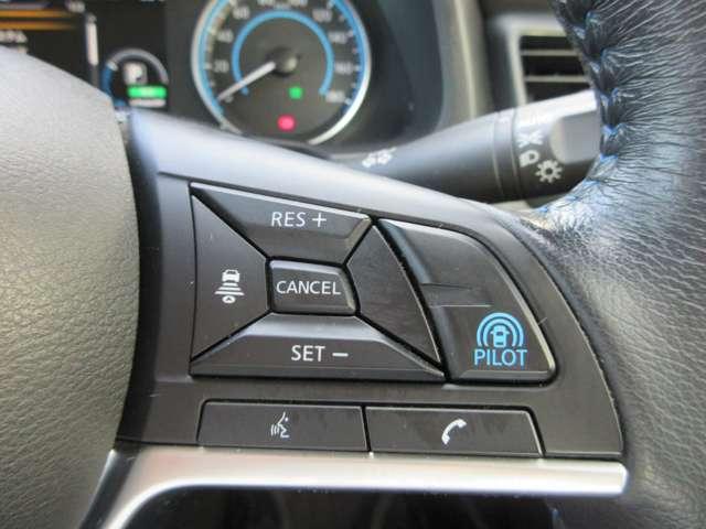 プロパイロット装備！高速道路の単調な渋滞走行と長時間の巡航走行でアクセル、ブレ-キ、ハンドルの操作を車がアシスト。ドライバーの負担を軽減します