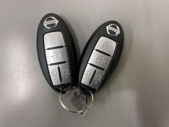 セレナ 1.2 e-POWER ハイウェイスター V 10インチナビ 後席モニター プロパイロット 360°カメラ エマジェンシーブレーキ 1オナ スマキー バックカメラ LED レーンアシスト 点検記録簿付 ETC ドラレコ Aストップ イモビ フルオートエアコン アルミホイール エアバック(16枚目)