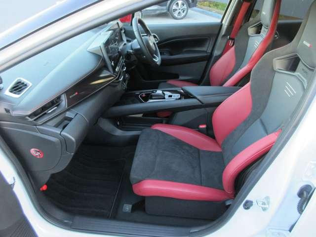 オーラ ニスモ コネクトナビ+アラウンドビュー+ETC2.0+プロパイロット+ドラレコ+寒冷地仕様+エマブレ+踏み間違い防止+前席シートヒーター+スマートルームミラー+LEDライト+専用17インチアルミ!(16枚目)