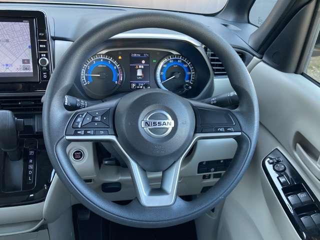 ルークス Ｘ　純正９インチナビ＋アラウンドビュー＋ナビ連動前後ドラレコ＋インテリキー＋左側オートスライド＋エマージェンシーブレーキ＋踏み間違い防止＋プライバシーガラス！ワンオーナー！（10枚目）