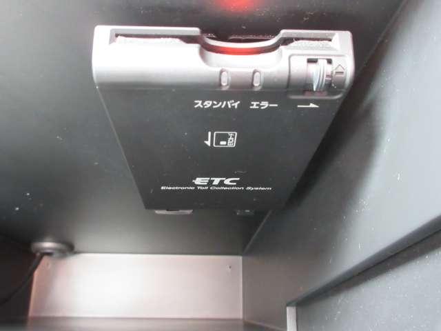 ノート １．２　ｅ－ＰＯＷＥＲ　Ｘ　モードプレミア　ナビ　アラウンドビュー　ＥＴＣ　ワンオーナー　エマブレ　リアカメラ　１オーナー　パワーウインドウ　ＷＡＢ　キーフリー　ＡＣ　エアバッグ　メモリーナビ　ＡＢＳ　インテリジェントキー　アイドリングストップ　レーンキープ　盗難防止装置　ＥＴＣ　記録簿（7枚目）