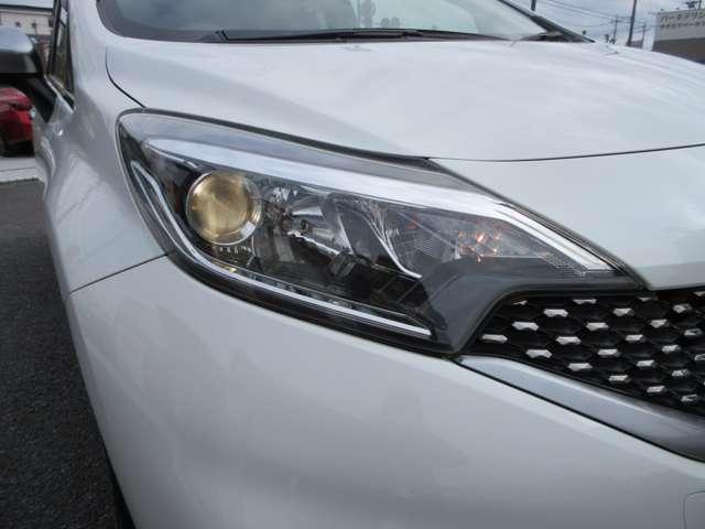 ノート １．２　ｅ－ＰＯＷＥＲ　Ｘ　モードプレミア　ナビ　アラウンドビュー　ＥＴＣ　ワンオーナー　エマブレ　リアカメラ　１オーナー　パワーウインドウ　ＷＡＢ　キーフリー　ＡＣ　エアバッグ　メモリーナビ　ＡＢＳ　インテリジェントキー　アイドリングストップ　レーンキープ　盗難防止装置　ＥＴＣ　記録簿（20枚目）