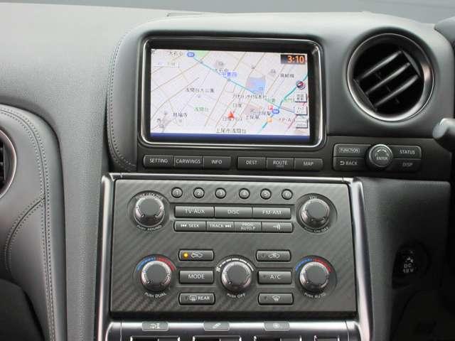 ＧＴ－Ｒ ３．８　ブラックエディション　４ＷＤ　ナビ　ＥＴＣ　ワンオーナー　盗難防止システム　オートクルーズコントロール　アルミホイール　ＡＢＳ　ＥＴＣ　４ＷＤ　スマートキー　ＨＤＤナビ　リヤカメラ　１オーナ（8枚目）