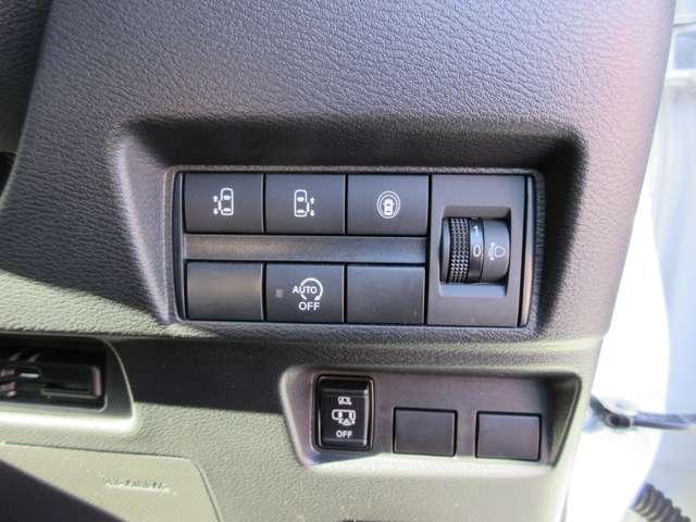 ルークス ハイウェイスター　Ｘ　純正９インチナビ＋アラウンドビュー＋ＥＴＣ２．０＋ナビ連動ドラレコ＋インテリキー＋両側オートスライド＋エマブレ＋踏み間違い防止＋ＬＥＤヘッドライト＋純正１４インチアルミ！社有車アップ！（9枚目）