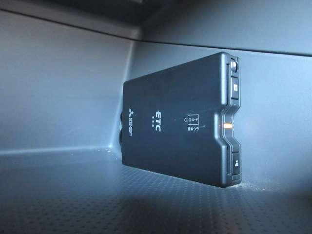 ＮＶ２００バネットバン １．６　ＶＸ　エマブレ　キーレス　ＥＴＣ　衝突被害軽減システム　エアバック　レーンキープ　パワーウィンドウ　助手席エアバック　キーレス　ＰＳ　ＥＴＣ　ＡＣ　ＡＢＳ（3枚目）