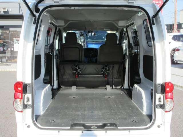 ＮＶ２００バネットバン １．６　ＶＸ　エマブレ　キーレス　ＥＴＣ　衝突被害軽減システム　エアバック　レーンキープ　パワーウィンドウ　助手席エアバック　キーレス　ＰＳ　ＥＴＣ　ＡＣ　ＡＢＳ（16枚目）