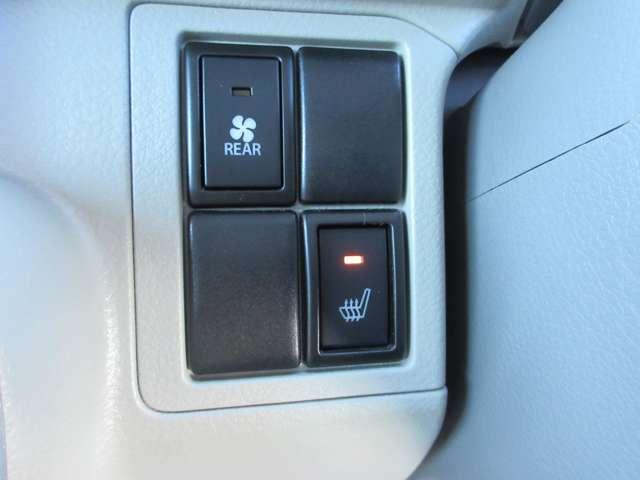 ＮＶ１００クリッパーリオ ６６０　チェアキャブ　ハイルーフ　４ＷＤ　社外ナビ　バックカメラ　エマブレ（8枚目）