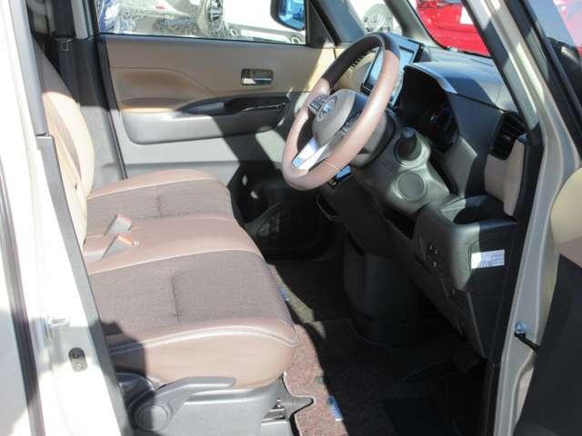 ルークス ６６０　ハイウェイスターＧターボ　プロパイロット　エディション　４ＷＤ　９インチナビ　ドラレコ　ＥＴＣ　インパルアルミ　追従クルコン　１オーナー　ＬＥＤ　インテリキー　レーンアシスト　アイドリングストップ　整備記録簿　エアコン　カーテンエアバッグ　４ＷＤ　アルミ　ＥＴＣ　ＡＢＳ　ドラレコ　サイドカメラ　メモリーナビ（13枚目）