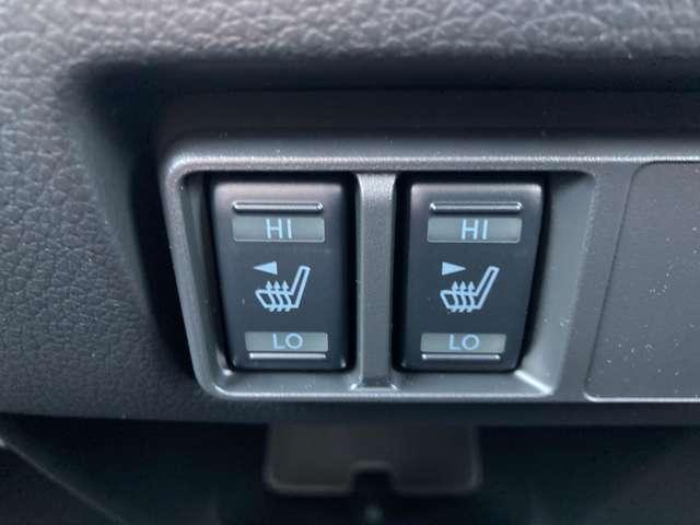 キャラバン ２．４　プレミアムＧＸ　ロングボディ　ディーゼルターボ　４ＷＤ　左側オートスライド　寒冷地　ＭＣ後モデル　エマブレ　寒冷地仕様　Ｂカメラ　ＬＥＤライト　スマートキー　両席エアバッグ　エアコン　４ＷＤ　全方位モニター　盗難防止装置　車線逸脱（3枚目）