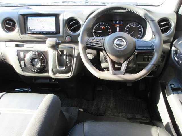 キャラバン ２．４　ＡＵＴＥＣＨ　ロングボディ　ディーゼルターボ　４ＷＤ　ナビ　アラウンドビュー　ドラレコ　ＥＴＣ　ＥＴＣ　レーンキープアシスト　４ＷＤ　全周囲カメラ（4枚目）