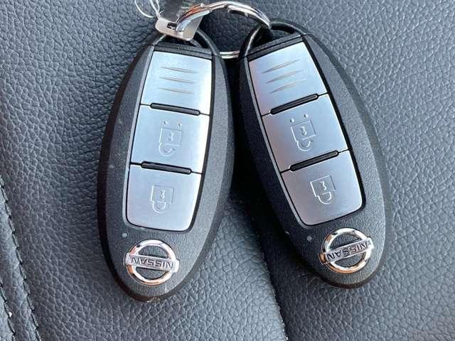 キックス １．２　Ｘ　ツートーン　インテリアエディション　（ｅ－ＰＯＷＥＲ）　９インチナビ前後ドラレコ　アラウンドビュー　エマージェンシーＢ　セキュリティ　アラウンドモニター　Ｒカメラ　ＬＥＤ　ワンオーナ　エアコン　ドラレコ　スマートキー　記録簿　ＥＴＣ　メモリーナビ　サイドエアバック　ＡＷ　キーレス　ワンセグＴＶ（14枚目）