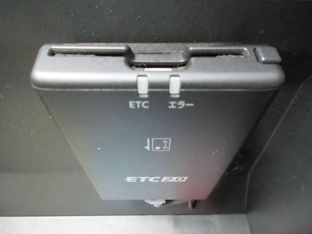 デイズ ６６０　ハイウェイスターＸ　９インチナビ　アラビュー　前後ドラレコ　ＥＴＣ　ブレーキサポート　全周囲カメラ　ＬＥＤ　ドライブレコーダー　イモビライザー　インテリジェントキー　ＥＴＣ　レーンキープ　バックカメラ　ナビＴＶ　アイドリングストップ　オートエアコン　デュアルエアバッグ（9枚目）