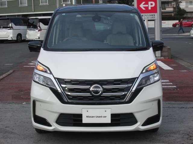 セレナ 2.0 XV 純正ナビ・TV アラウンドビューM ETC ク(3枚目)