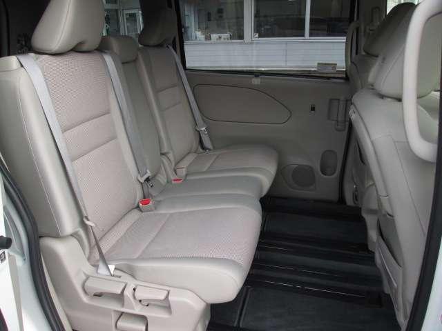 セレナ 2.0 XV 純正ナビ・TV アラウンドビューM ETC ク(5枚目)