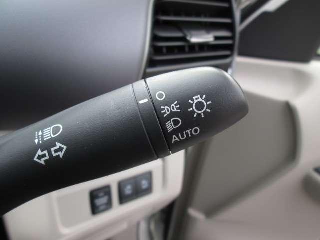 セレナ 2.0 XV 純正ナビ・TV アラウンドビューM ETC ク(15枚目)