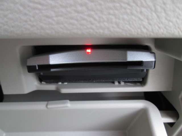 セレナ 2.0 XV 純正ナビ・TV アラウンドビューM ETC ク(16枚目)