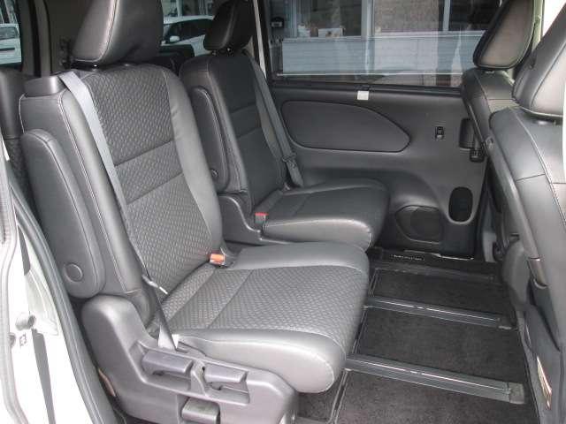 セレナ 1.2 e-POWER ハイウェイスター V プロパイロット アラウンドビューM 純正9(5枚目)