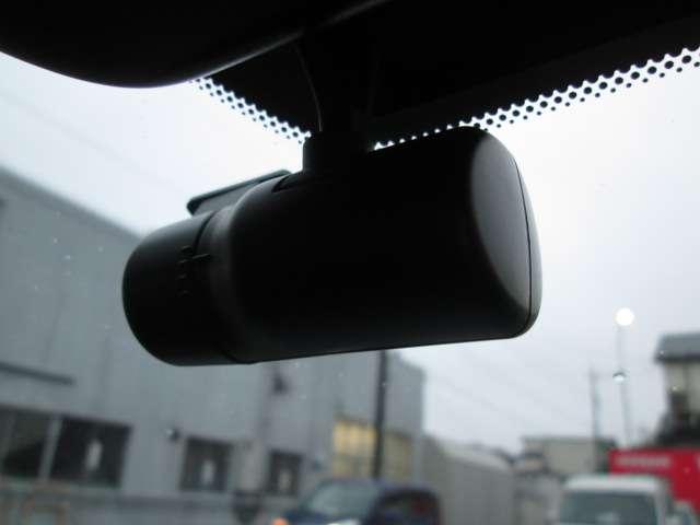 ノート １．２　Ｘ　純正９ｉｎナビ　アラウンドビューＭ　ＥＴＣ２．０（11枚目）