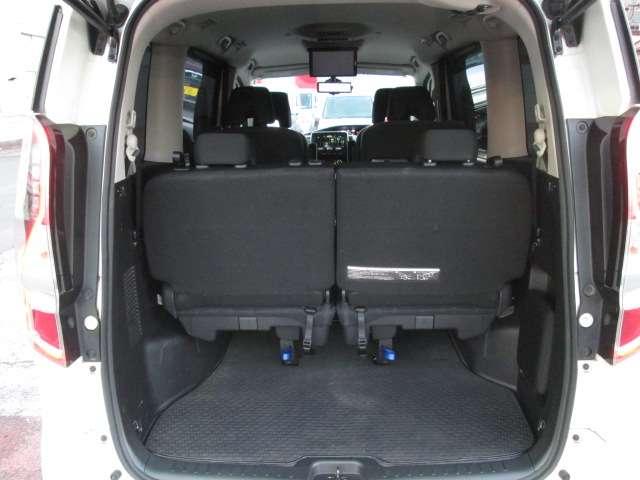 セレナ １．２　ｅ－ＰＯＷＥＲ　ハイウェイスター　Ｖ　アーバンクロム　プロパイロット　純正１０ｉｎナビ（20枚目）