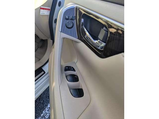 ティアナ 2.5 XL 純正ナビ・TV バックカメラ(12枚目)