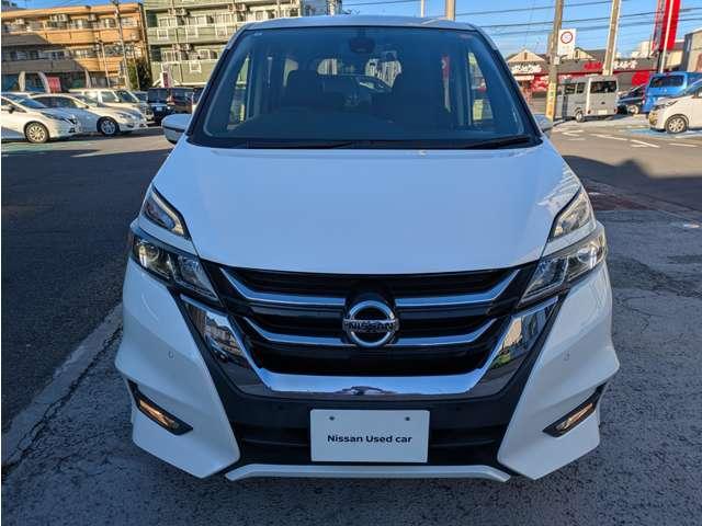 セレナ 2.0 ハイウェイスター プロパイロット エディション 4WD お純正ナビ バックカメラ シートヒータ(2枚目)