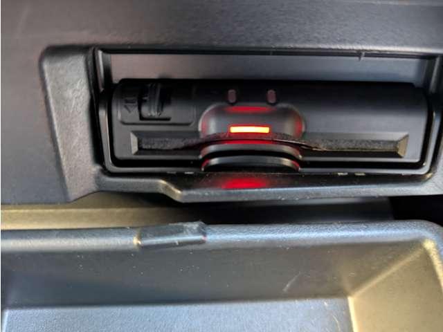 セレナ 2.0 ハイウェイスター プロパイロット エディション 4WD お純正ナビ バックカメラ シートヒータ(13枚目)