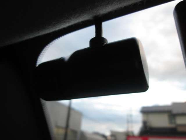 万が一の場合、役立つ可能性が有るドライブレコーダー付いてます！