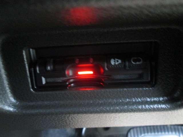 キューブ 15X Vセレクション 1.5 15X Vセレクション 純正ナビ・TV バックカメラ ETC(7枚目)