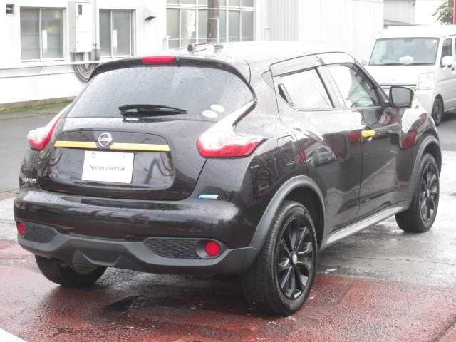 ジューク 1.5 15RX Vセレクション パーソナライゼーション Eブレーキ 純正ナビ(2枚目)