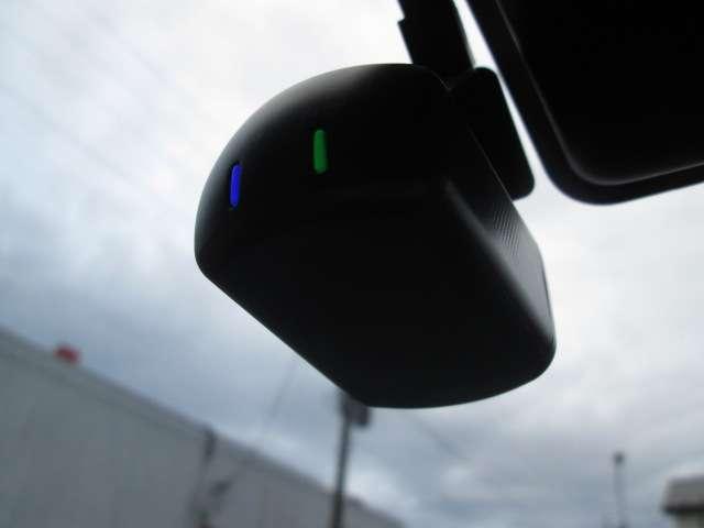 キャラバン 2.0 DX ロングボディ Eブレーキ 純正ナビ・TV バックカメラ(8枚目)