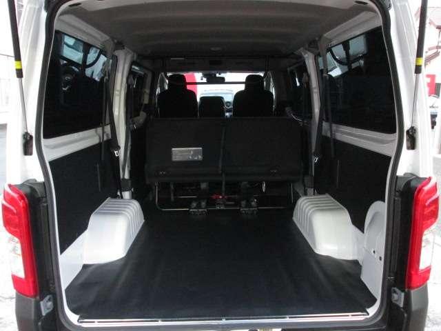 キャラバン 2.0 DX ロングボディ Eブレーキ 純正ナビ・TV バックカメラ(20枚目)