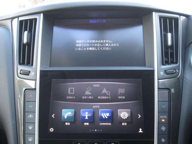 純正のナビを装備しております。