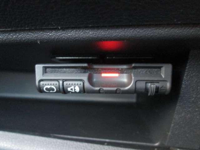 ラティオ １．２　Ｇ　ＣＤチューナー　ＥＴＣ　横滑り防止装置（6枚目）