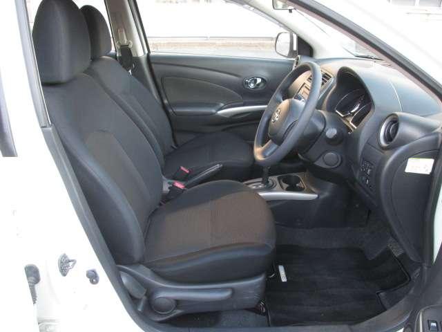 ラティオ １．２　Ｇ　ＣＤチューナー　ＥＴＣ　横滑り防止装置（8枚目）