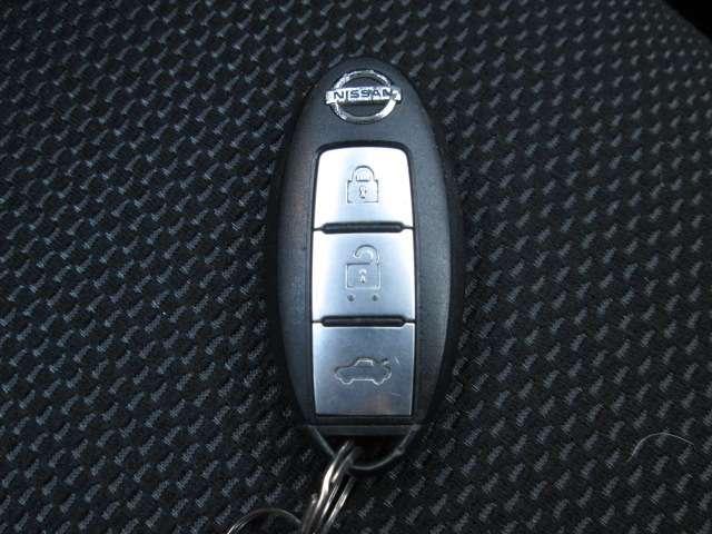 ラティオ １．２　Ｇ　ＣＤチューナー　ＥＴＣ　横滑り防止装置（16枚目）