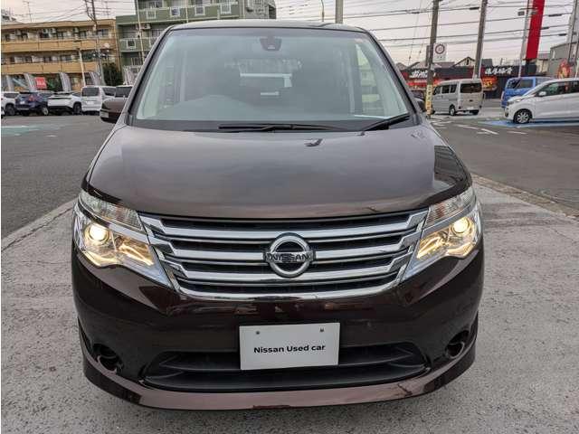 セレナ ２．０　２０Ｘ　Ｓ－ＨＹＢＲＩＤ　電動サンルーフ（3枚目）