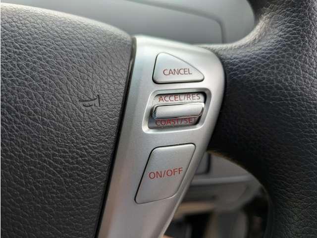 セレナ ２．０　２０Ｘ　Ｓ－ＨＹＢＲＩＤ　電動サンルーフ（12枚目）