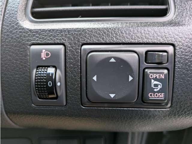 セレナ ２．０　２０Ｘ　Ｓ－ＨＹＢＲＩＤ　電動サンルーフ（14枚目）