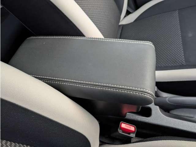 ノート １．２　ｅ－ＰＯＷＥＲ　Ｘ　純正ナビ・ＴＶ　アラウンドビューＭ　ＥＴＣ２．０（17枚目）