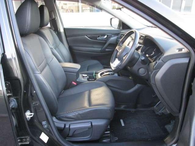 エクストレイル 2.0 20X 2列車 4WD 純正9inナビ・TV アラウンドビューM ETC(10枚目)