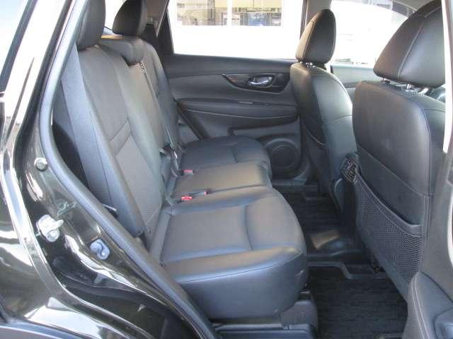 エクストレイル 2.0 20X 2列車 4WD 純正9inナビ・TV アラウンドビューM ETC(11枚目)